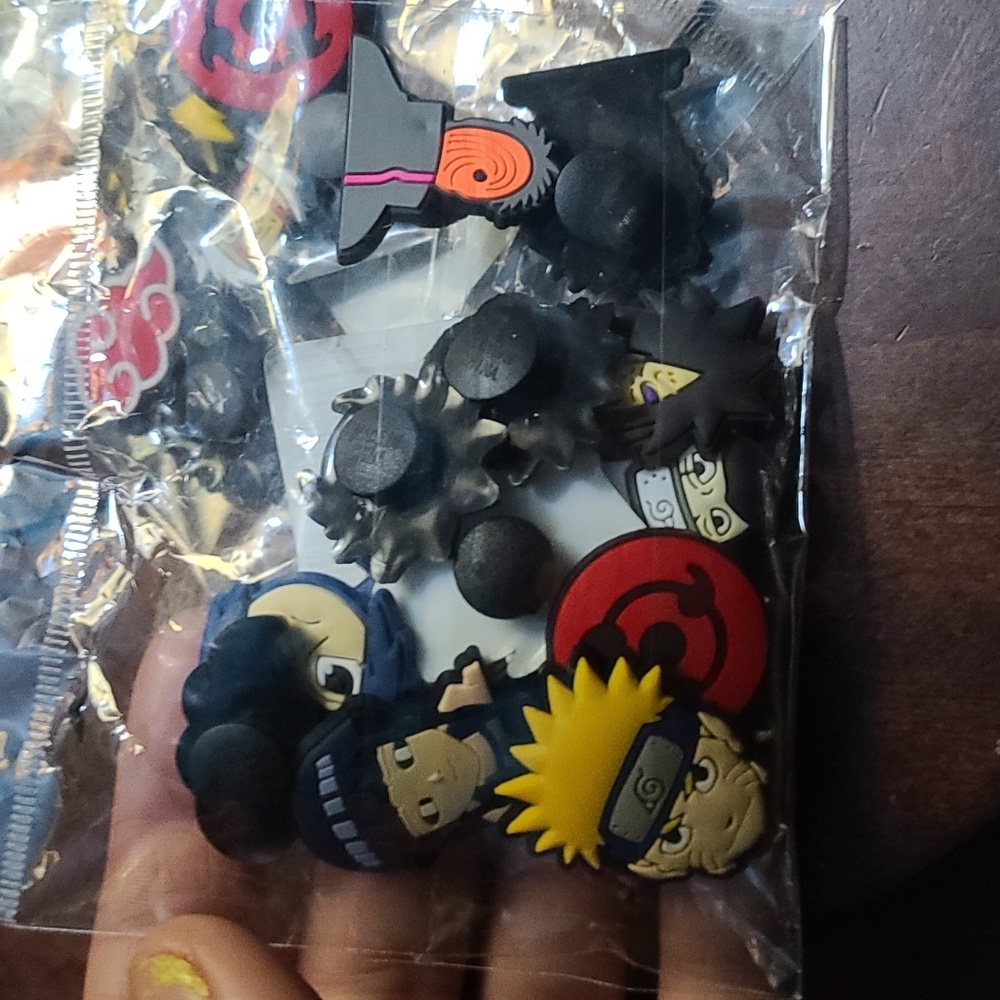 Crock charms